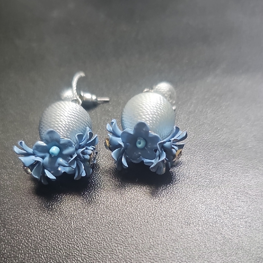 Blue Floral Drop Earrings - Women Jewelry